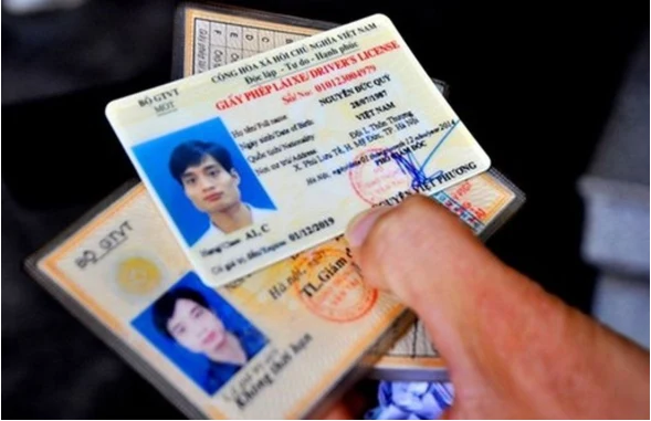 Đổi Bằng Lái Xe Cũ Sang Thẻ Nhựa PET